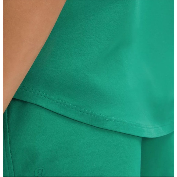 LULULEMON ~Curved-Hem Crewneck T-Shirt (NWT) - Picture 7 of 10